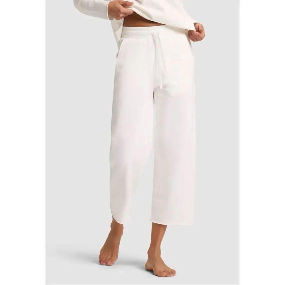 Cozy Earth Organic Cotton Chelsea Cropped Pant in Bone Size M ~ NWT